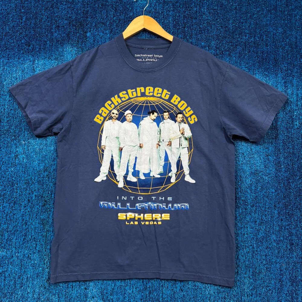 Backstreet Boys “Into the Millennium” Graphic T-Shirt Size L